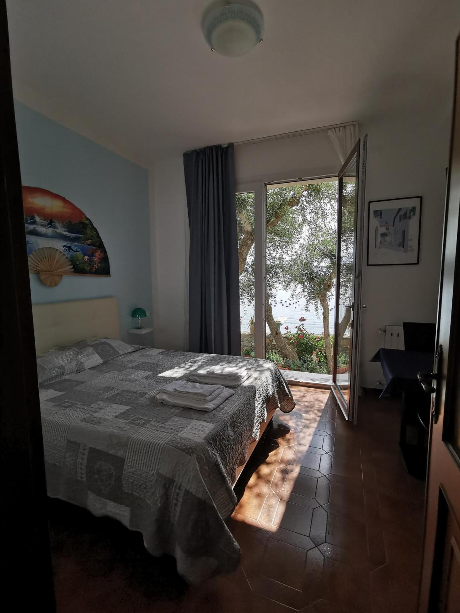 B&B La Palafitta ポルトヴェーネレ エクステリア 写真